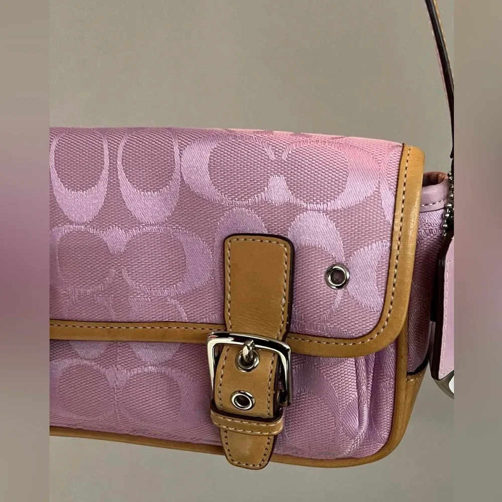 Authentic Vintage Coach Pink Shoulder Bag-Good Used Condition - Picture 3 of 11